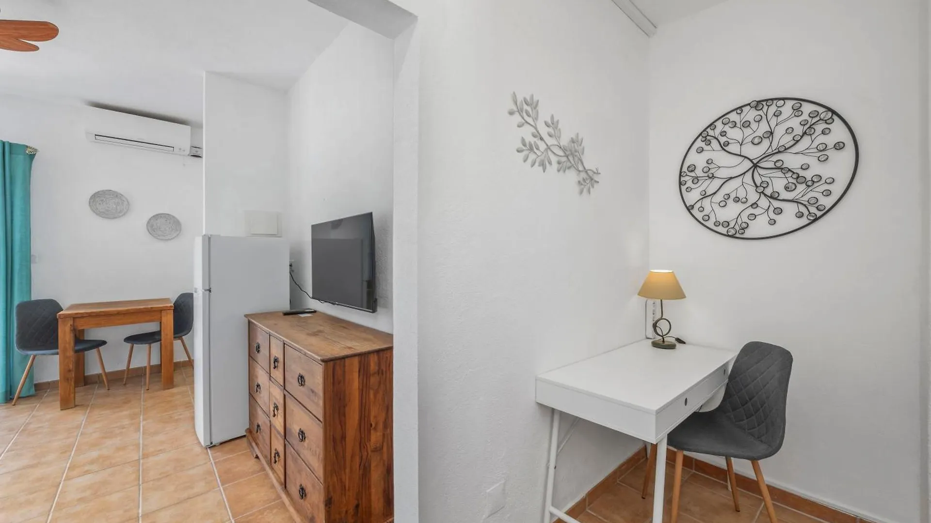 Casa Jardim Oasis Acomodação com café da manhã Lagoa  Alojamento de Acomodação e Pequeno-almoço Lagoa (Algarve)