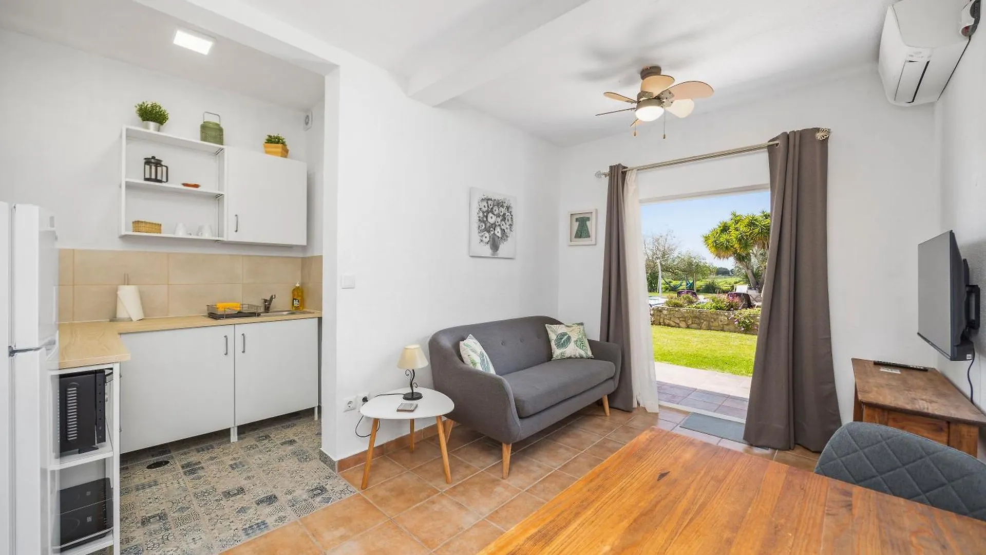 Bed & Breakfast Bed and Breakfast Casa Jardim Oasis Lagoa