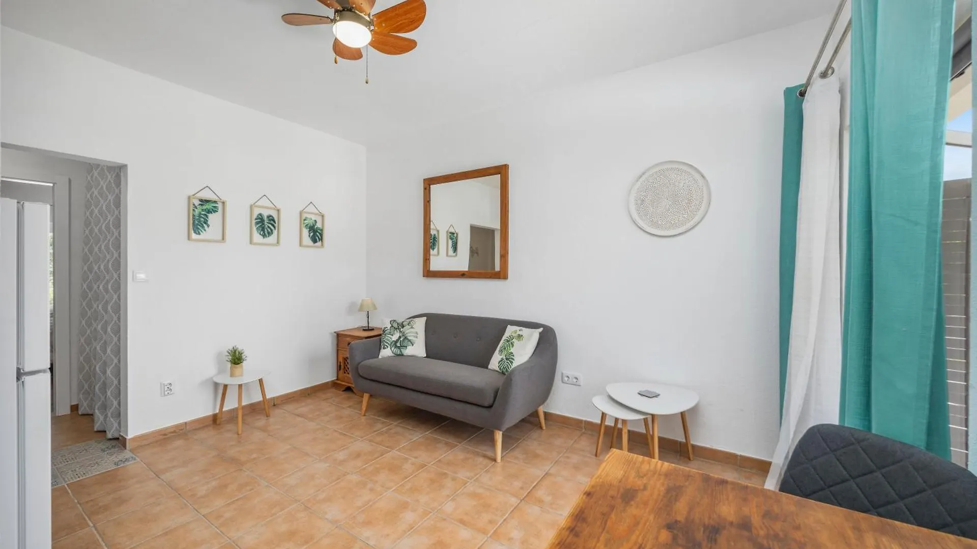 Bed and Breakfast Casa Jardim Oasis Lagoa  Bed & Breakfast