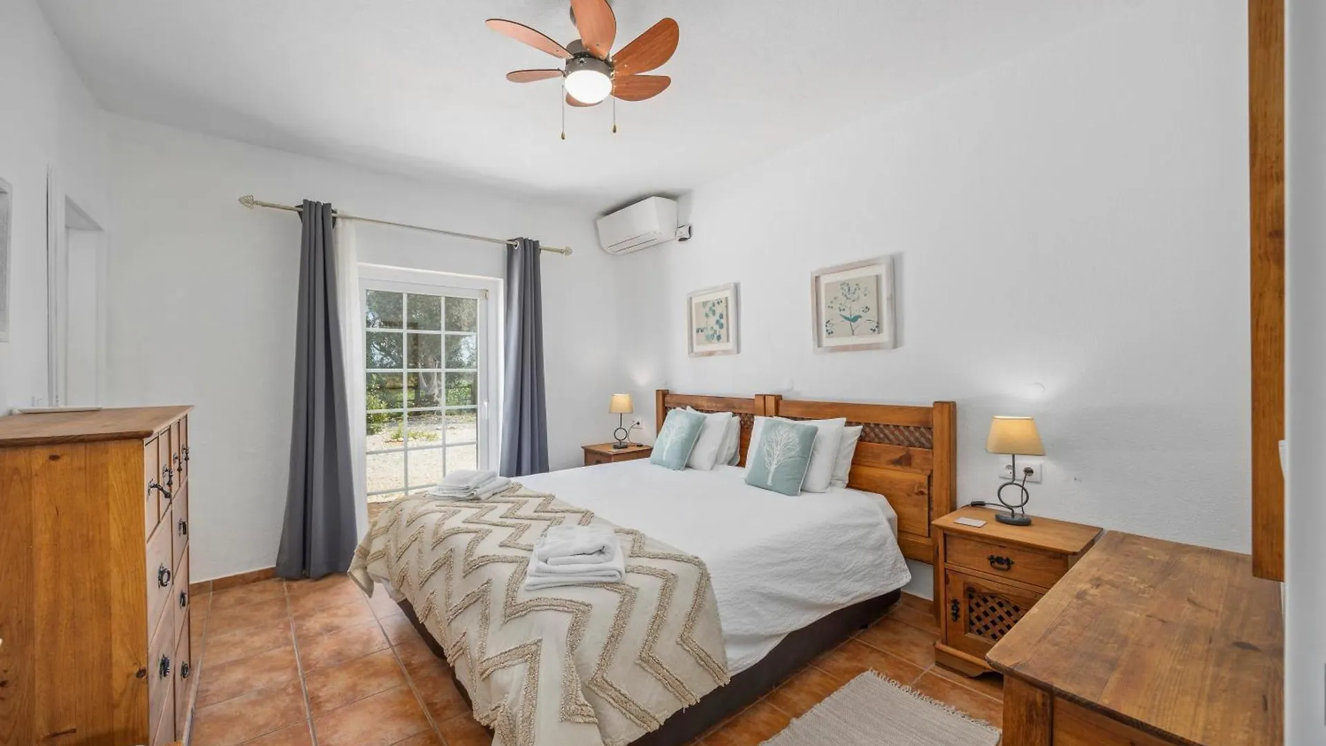 Bed and Breakfast Casa Jardim Oasis Lagoa